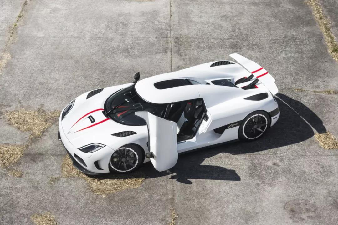 科尼赛克Agera R打破了六项世界纪录